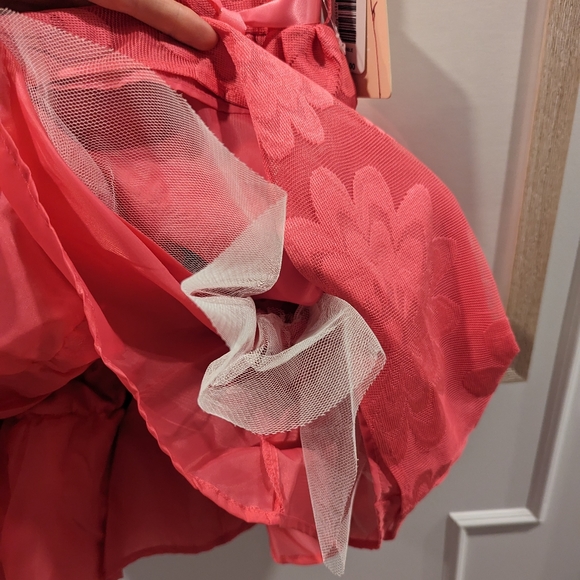 NWT 4Ever Free Girls Size 5 Pink Floral Dress with Satin Tie - Picture 2 of 6